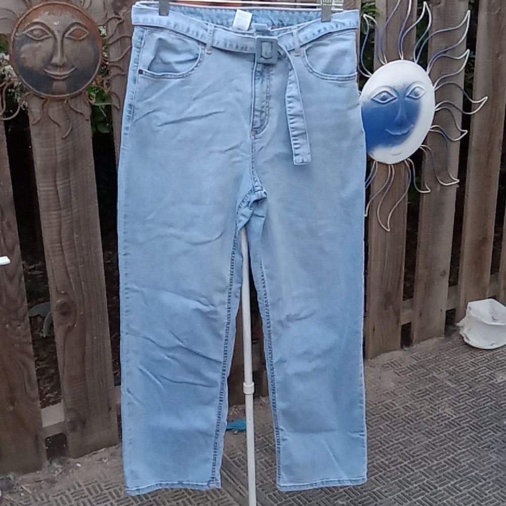 Woman's jeans Light.blue. Very.Good Tall 12.